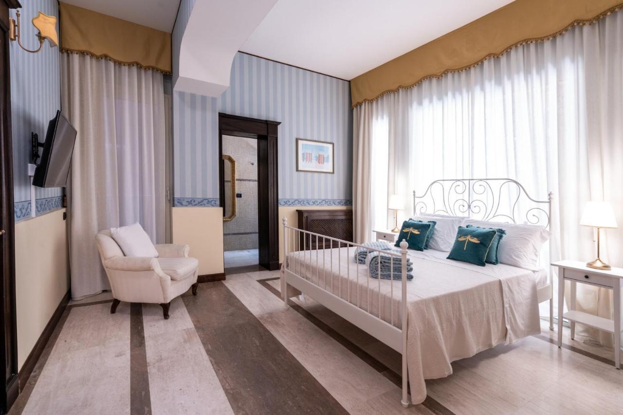 Palazzo Chiara Hotel Cagliari Luaran gambar