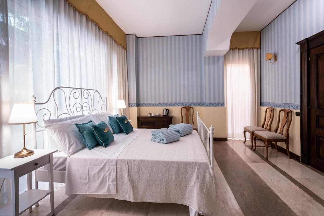 Palazzo Chiara Hotel Cagliari Luaran gambar